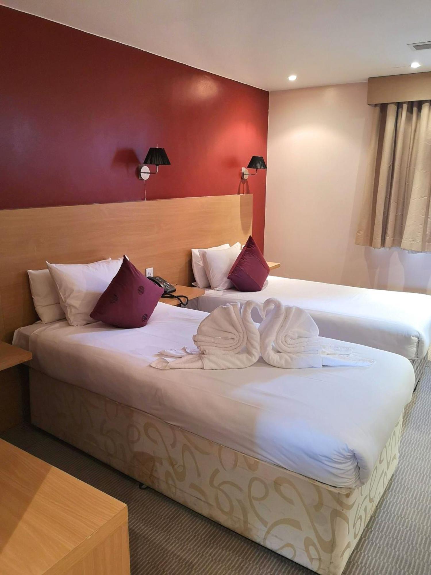 The Luton Hotel المظهر الخارجي الصورة